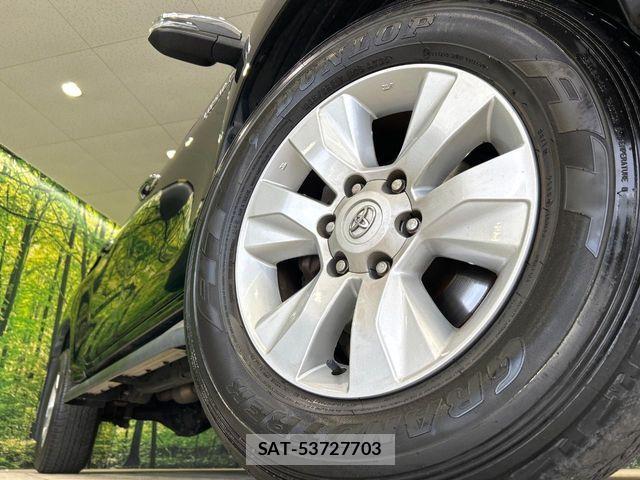 Toyota HILUX 2018-08 8525199-12