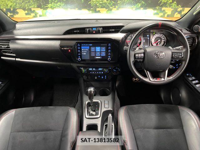 Toyota HILUX 2023-09 8525192-1