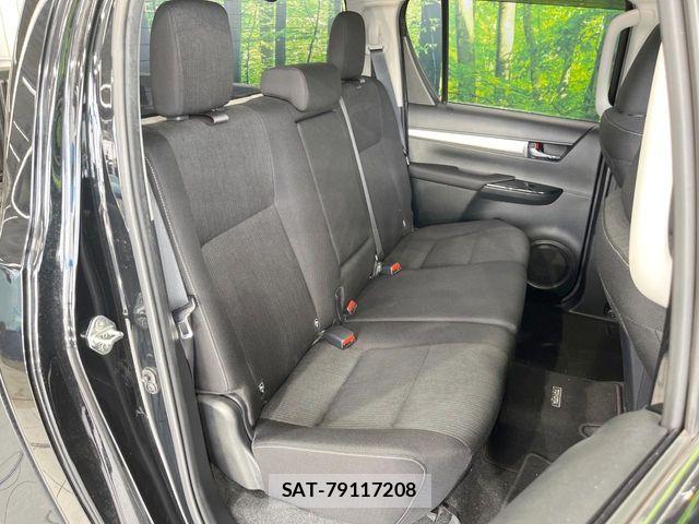 Toyota HILUX 2023-03 8525197-8