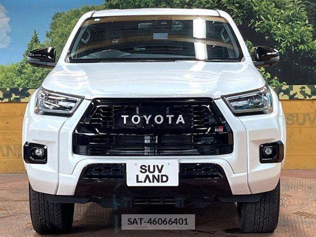Toyota HILUX 2023-11 8525194-13