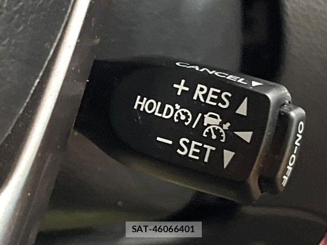 Toyota HILUX 2023-11 8525194-4