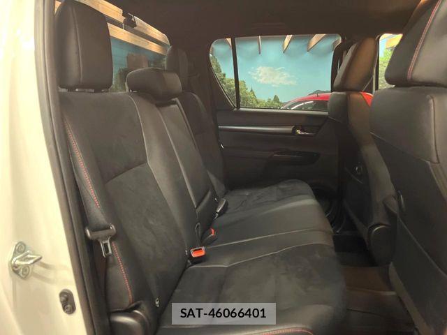 Toyota HILUX 2023-11 8525194-8
