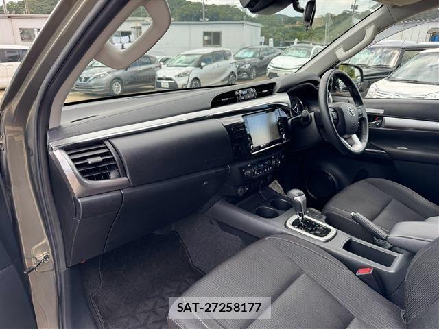 Toyota HILUX 2024-06 8525190-3
