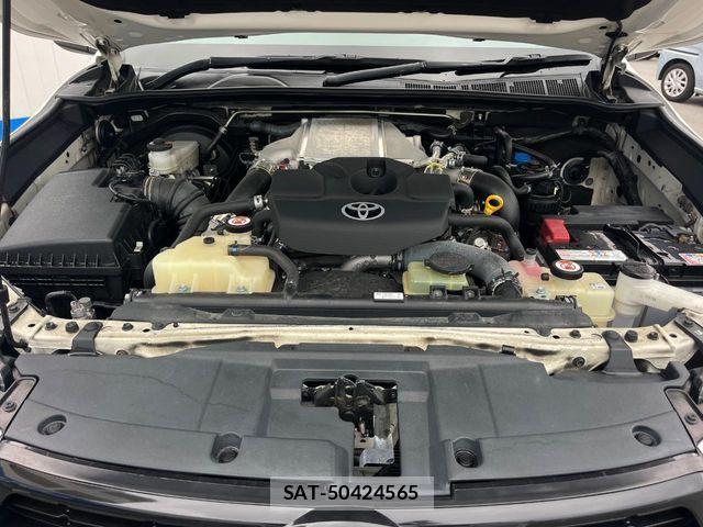 Toyota HILUX 2023-09 8562143-18