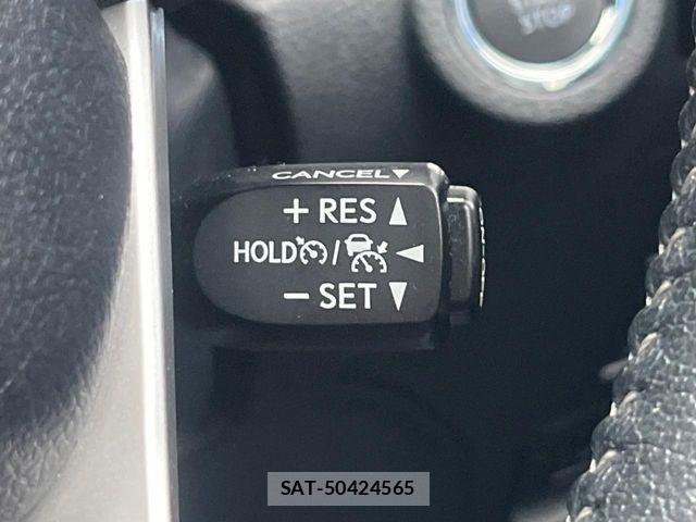 Toyota HILUX 2023-09 8562143-7