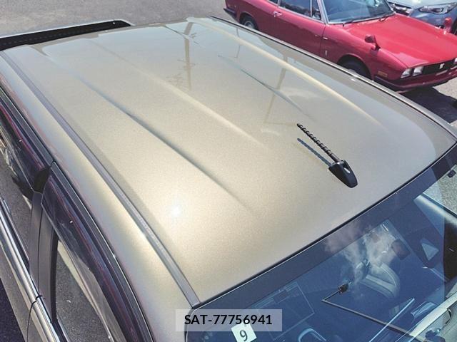 Toyota HILUX 2023-09 8562141-10