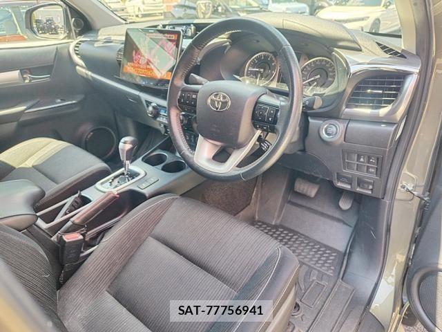Toyota HILUX 2023-09 8562141-18