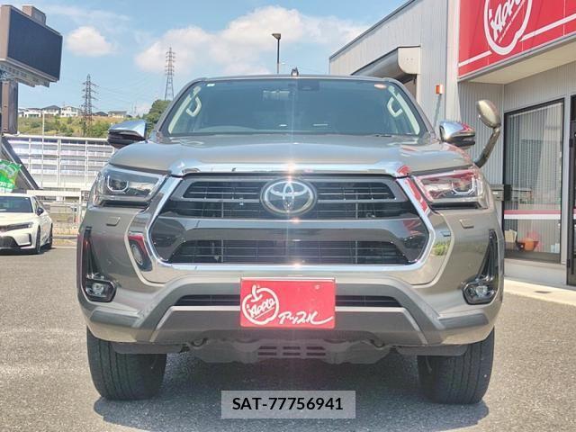 Toyota HILUX 2023-09 8562141-1