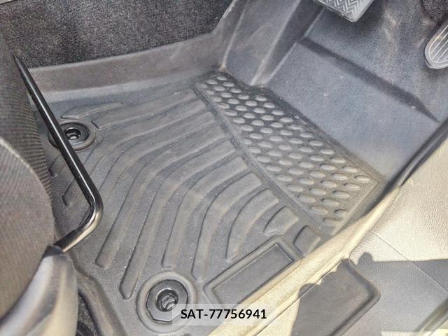 Toyota HILUX 2023-09 8562141-22