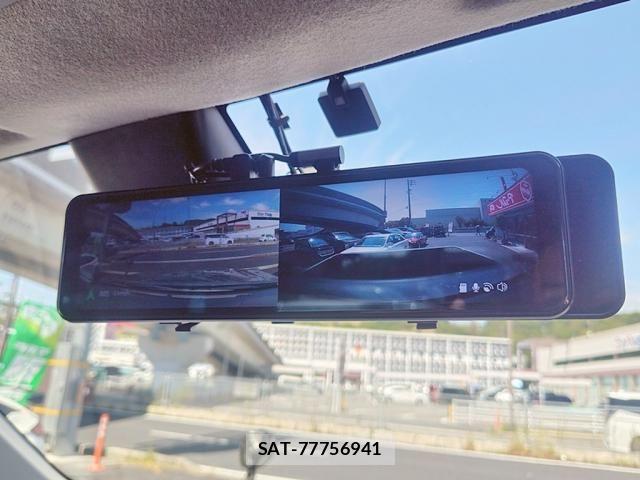 Toyota HILUX 2023-09 8562141-29