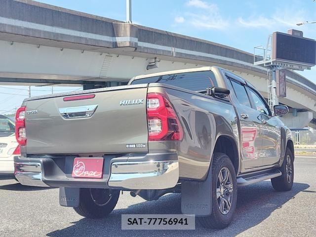 Toyota HILUX 2023-09 8562141-5
