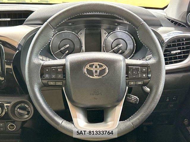 Toyota HILUX 2022-08 8562142-10