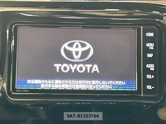 Toyota HILUX 2022-08 8562142-2