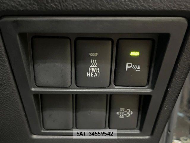 Toyota HILUX 2022-08 8562144-6
