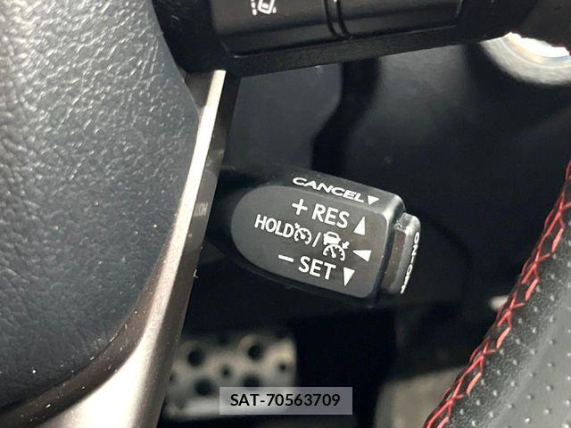 Toyota HILUX 2022-10 8627082-5