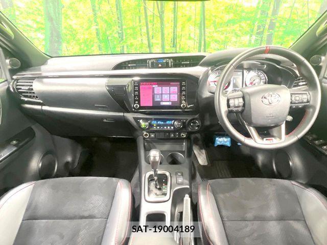 Toyota HILUX 2024-06 8627083-1