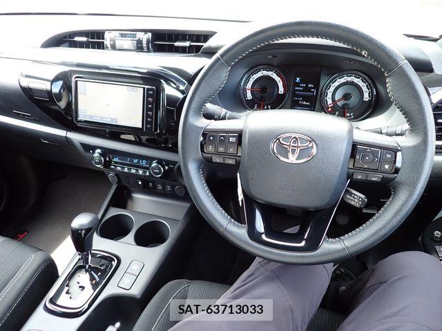 Toyota HILUX 2019-07 8627079-15