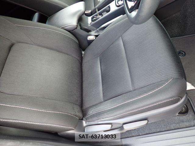 Toyota HILUX 2019-07 8627079-20