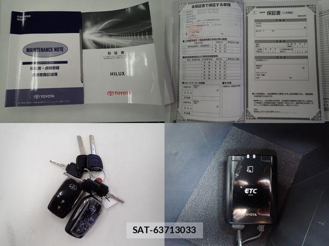 Toyota HILUX 2019-07 8627079-28