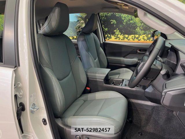 Toyota HILUX 2026-07 8627080-9