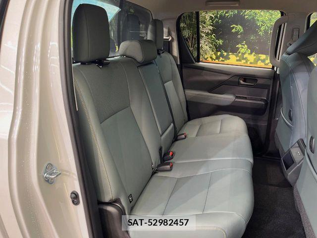 Toyota HILUX 2026-07 8627080-10