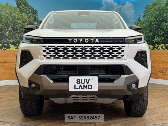 Toyota HILUX 2026-07 8627080-14