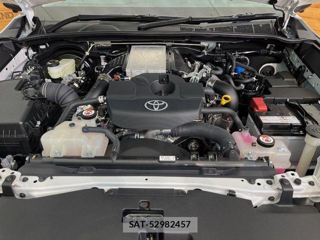 Toyota HILUX 2026-07 8627080-18