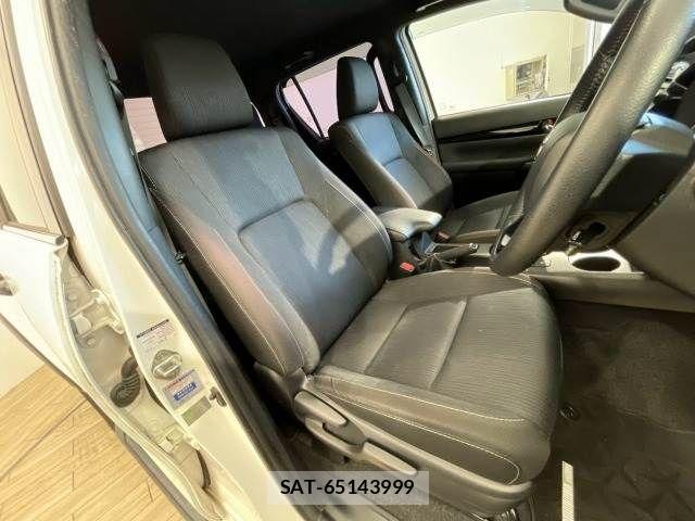 Toyota HILUX 2020-01 8627084-10