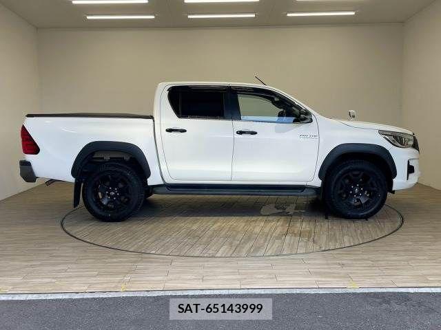 Toyota HILUX 2020-01 8627084-17