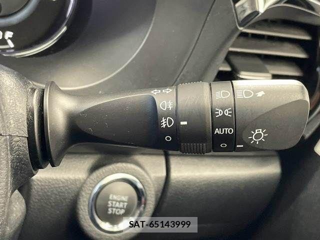 Toyota HILUX 2020-01 8627084-8