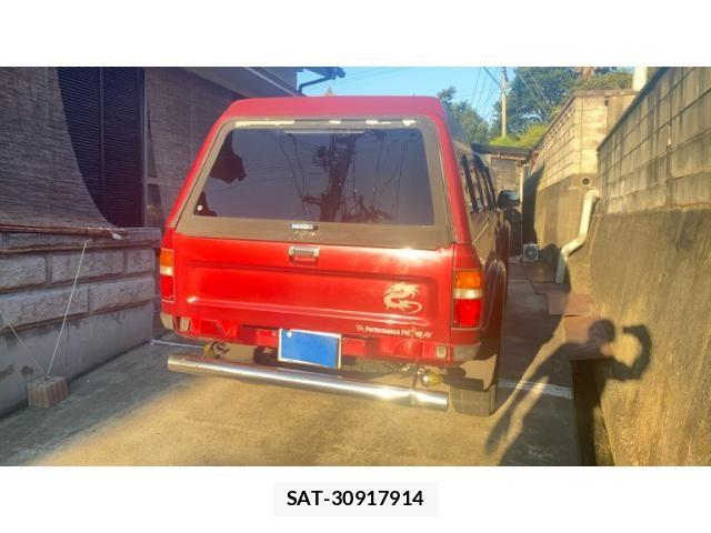 Toyota HILUX 1996-02 8627086-10