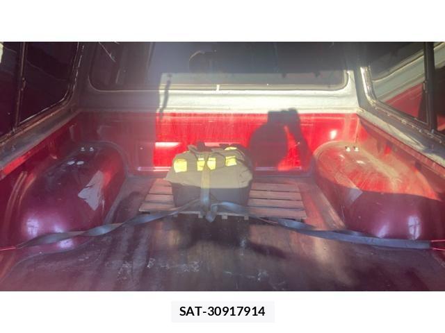 Toyota HILUX 1996-02 8627086-11