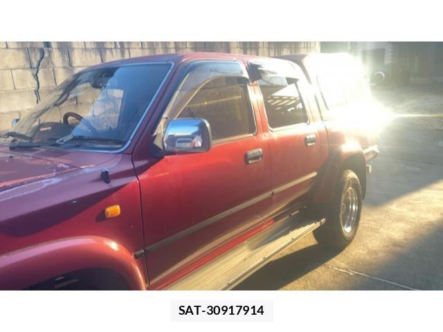 Toyota HILUX 1996-02 8627086-3