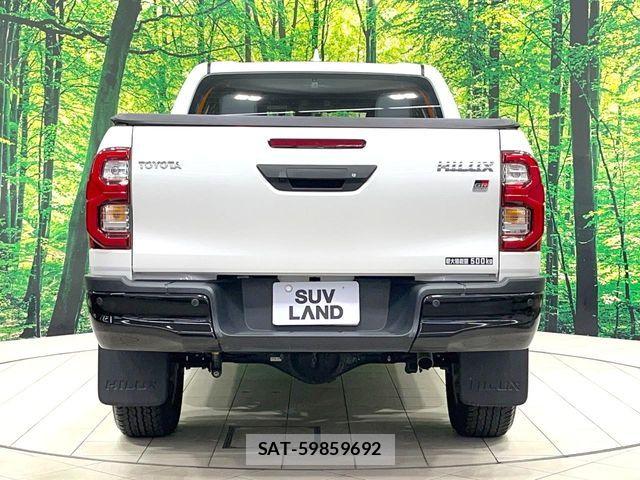 Toyota HILUX 2024-04 8627081-12