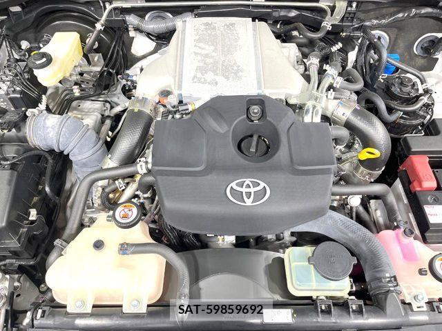 Toyota HILUX 2024-04 8627081-15
