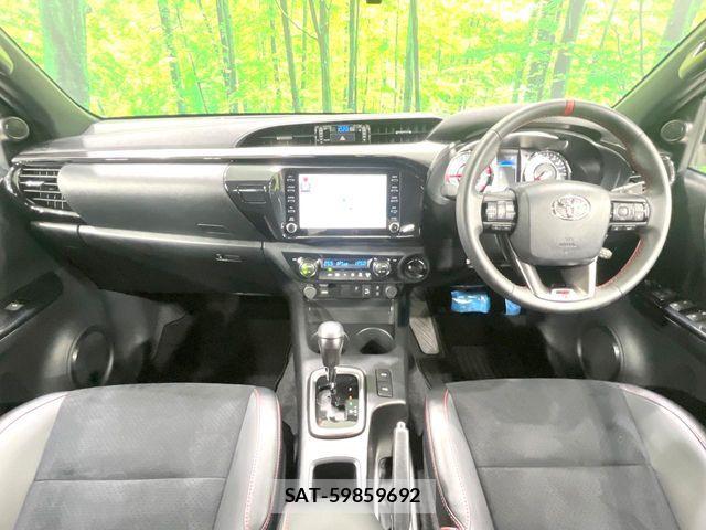 Toyota HILUX 2024-04 8627081-1