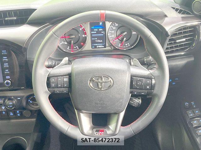 Toyota HILUX 2024-09 8659435-10