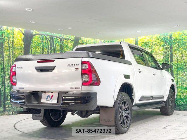Toyota HILUX 2024-09 8659435-16