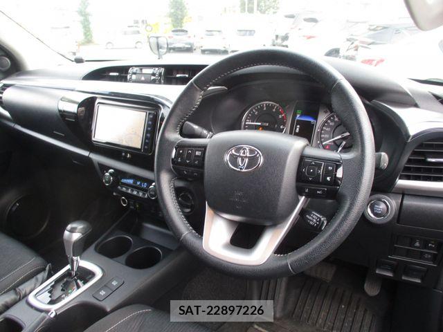 Toyota HILUX 2021-09 8659439-9
