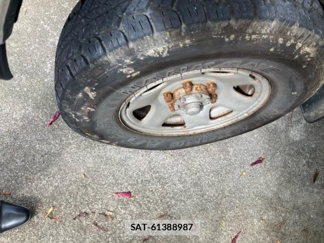 Toyota HILUX 1998-02 8659436-6