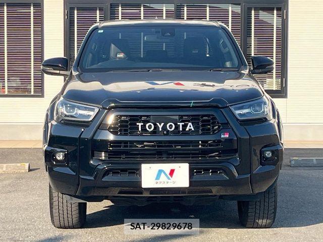 Toyota HILUX 2023-01 8685667-14