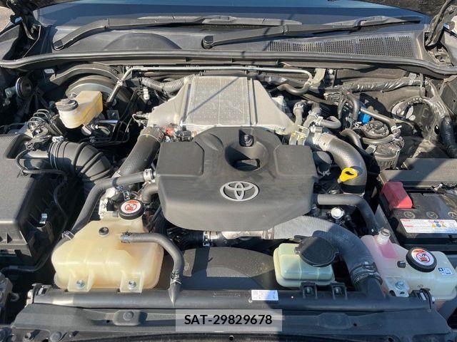 Toyota HILUX 2023-01 8685667-17
