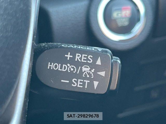Toyota HILUX 2023-01 8685667-5