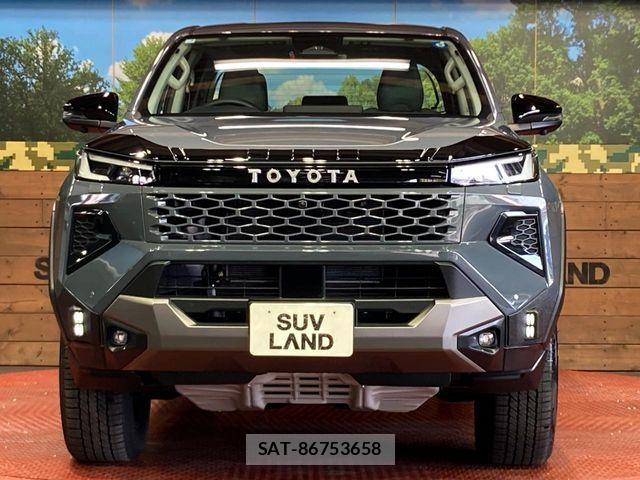 Toyota HILUX 2026-07 8685666-13