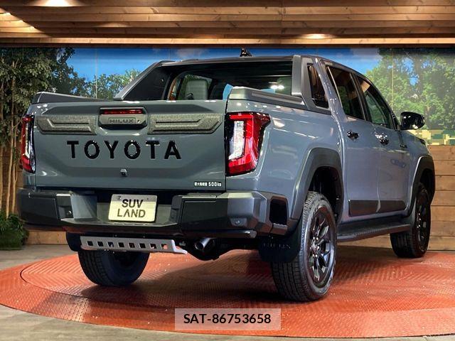 Toyota HILUX 2026-07 8685666-16