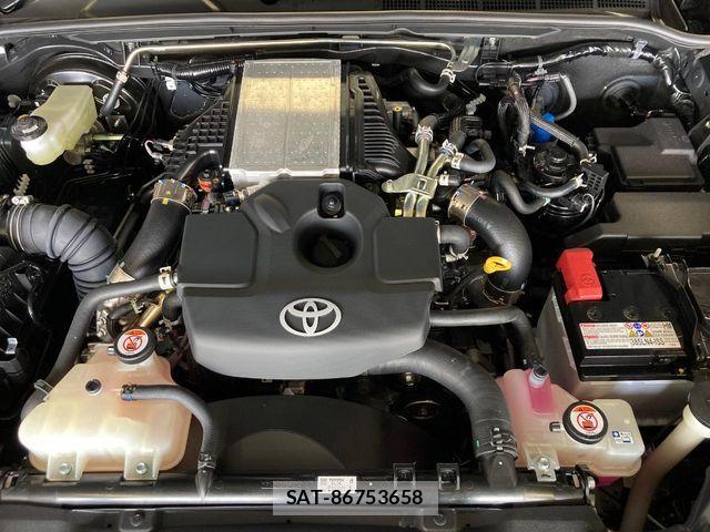 Toyota HILUX 2026-07 8685666-17