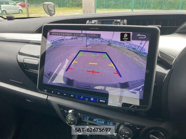 Toyota HILUX 2022-02 8685668-20