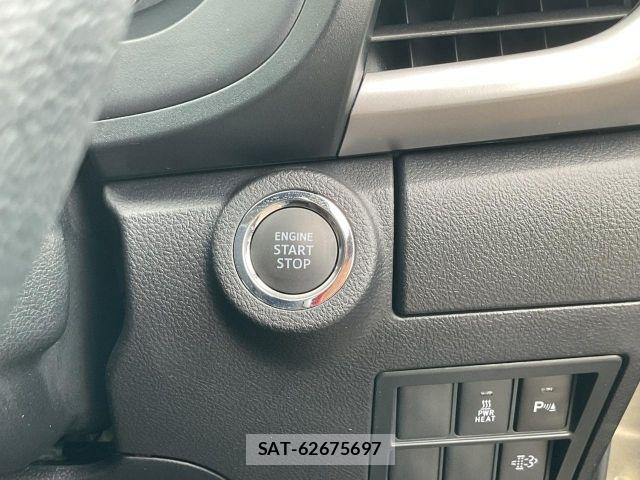 Toyota HILUX 2022-02 8685668-23