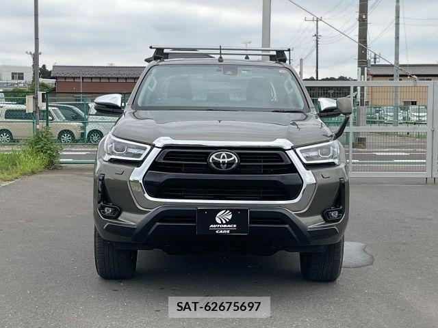 Toyota HILUX 2022-02 8685668-3