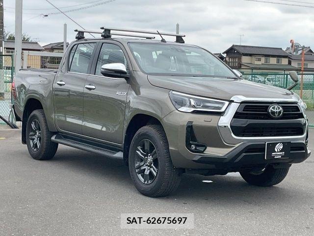 Toyota HILUX 2022-02 8685668-6